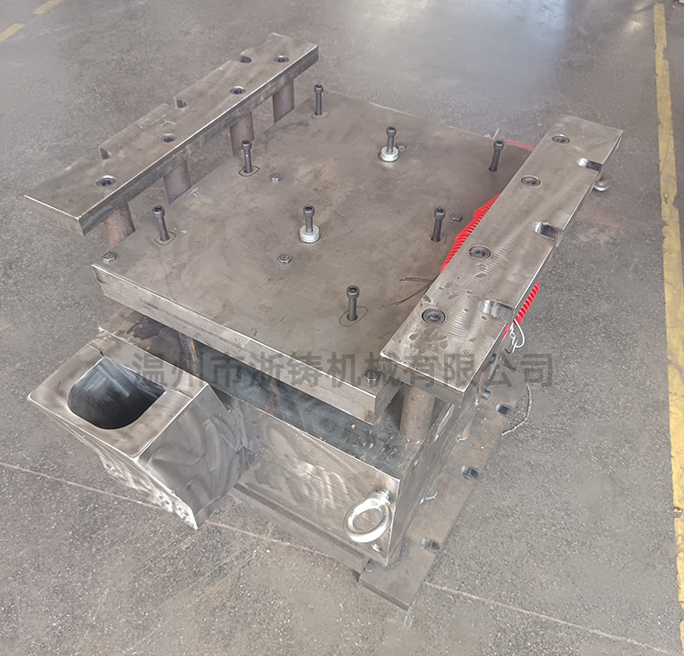 新蝸殼模具